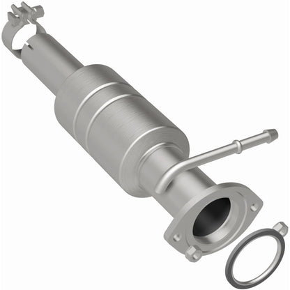 MagnaFlow 2009-2013 Toyota Highlander California Grade CARB Compliant Direct-Fit Catalytic Converter