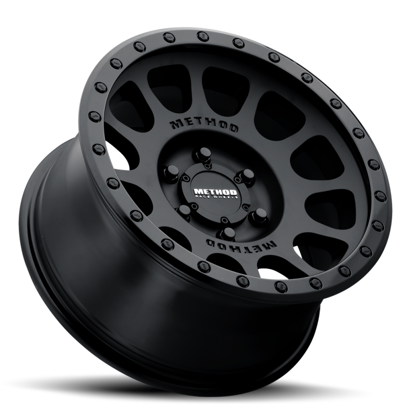 Method MR305 NV Double Black | 18x9" +25mm | 5x150mm Wheel