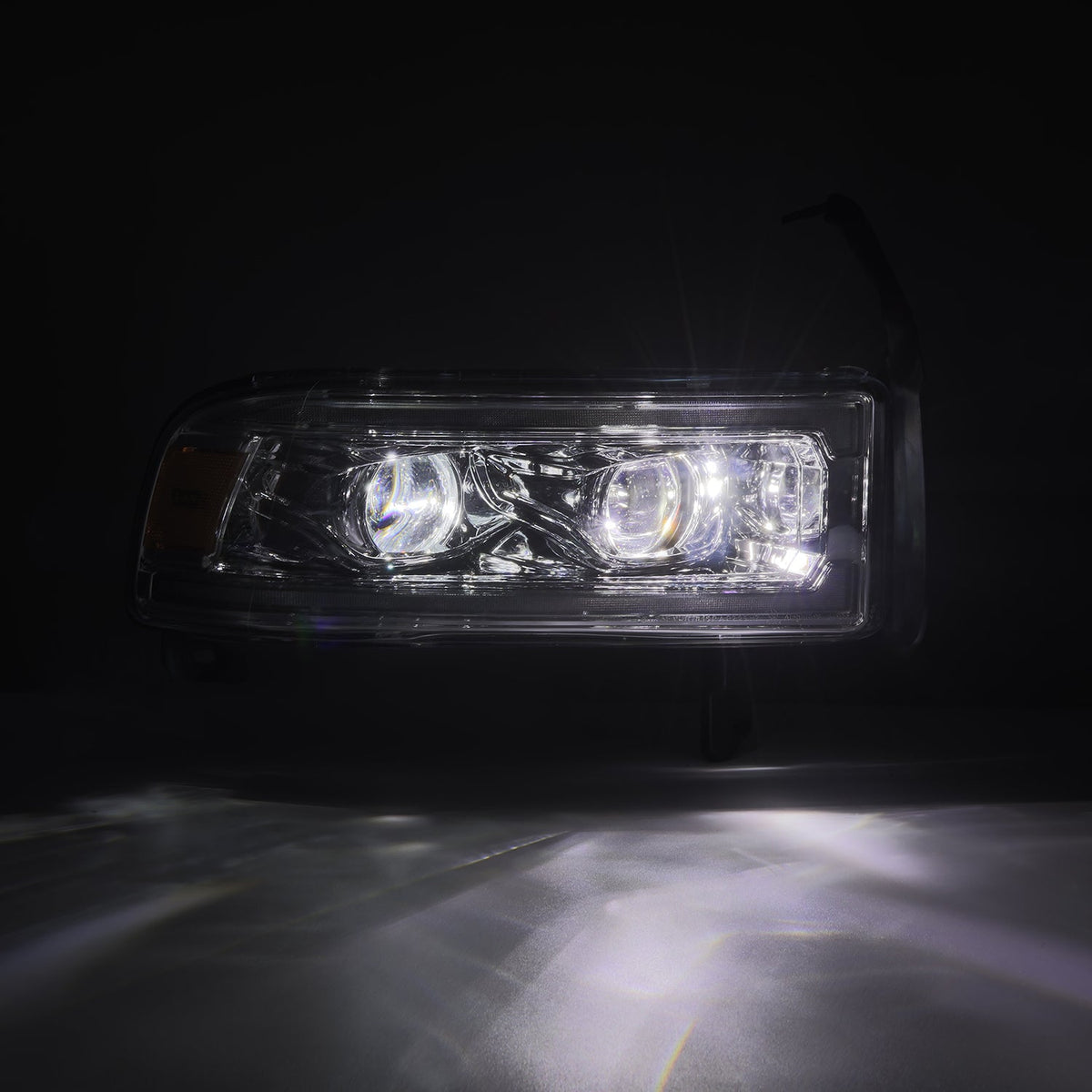 AlphaRex 94-01 Dodge Ram 1500 LUXX LED Headlights Chrome w/ Activ. Light Seq. Signal and SB DRL