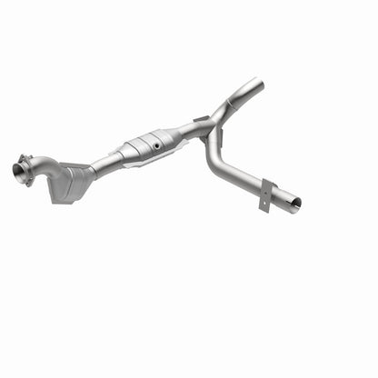 Magnaflow 51839 DirectFit Converter for Ford Trucks 01 4.6L