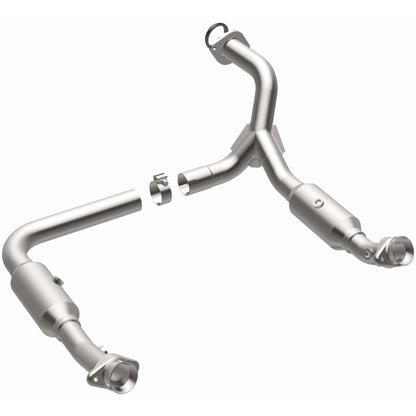 MagnaFlow California Grade CARB Compliant Direct-Fit Catalytic Converter 5451672