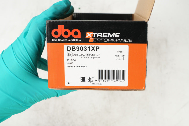 DBA XP Performance Front Brake Pads | Mercedes-Benz CL550 AMG Sport Package (10-14) (DB9031XP)