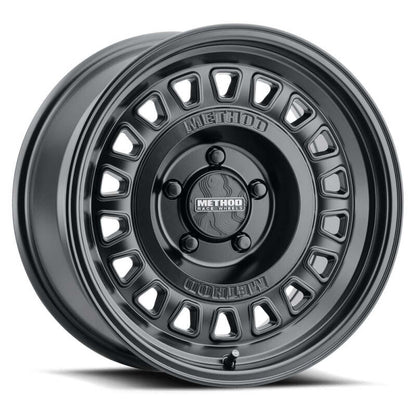 (set of 4) Method MR323 Gloss Black | 18x9" +12mm | 6x135mm Wheel