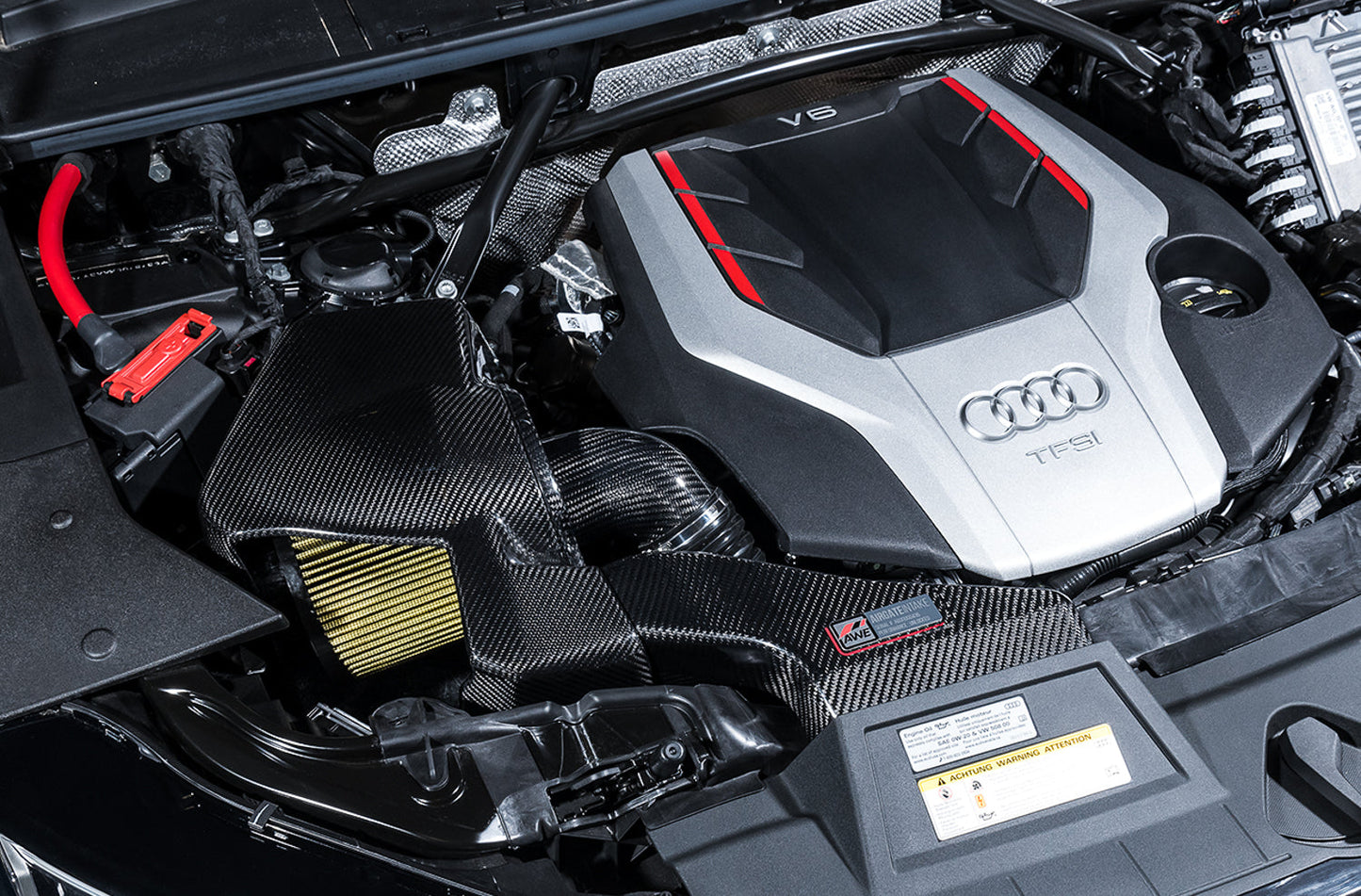 AWE Tuning AWE AirGateâ„¢ Carbon Fiber Intake for Audi B9 SQ5 3.0T - With Lid - 2660-15060