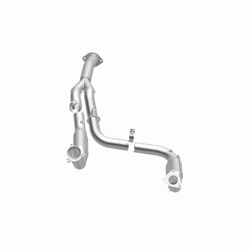 MagnaFlow OEM D&F Catalytic Converter | Silverado 2500HD/3500HD / Sierra 2500HD/3500HD (21-252)