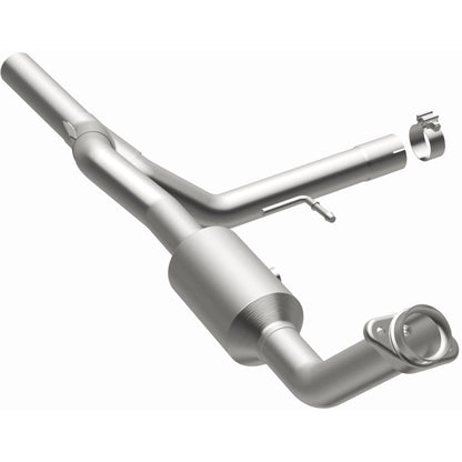 MagnaFlow California Grade CARB Compliant Direct-Fit Catalytic Converter 5551695
