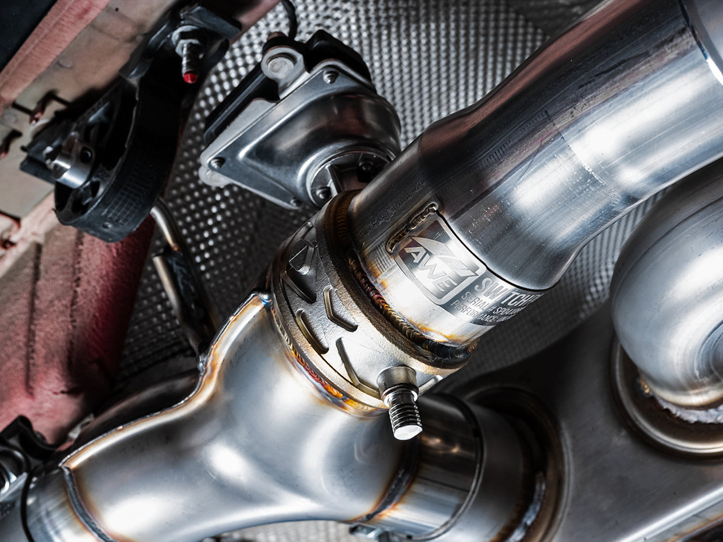 AWE Tuning AWE SwitchPath Catback Exhaust for BMW F8X M3/M4 - Diamond Black - 3025-43074