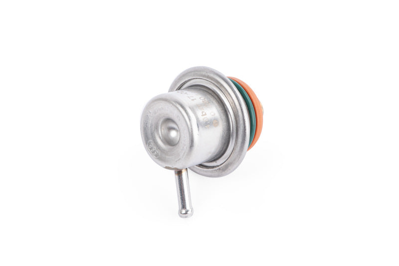 APR 4 Bar Fuel Pressure Regulator Valve | Audi TT (00-06) (Z1000219)