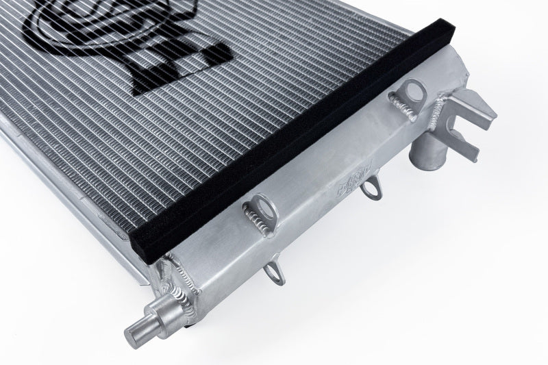 CSF Cooling 7245 High-Perf All-Aluminum Radiator for 05-06 Ford GT