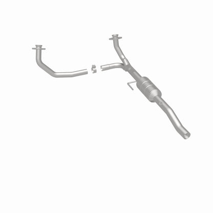 MagnaFlow Direct Fit Catalytic Converter 00 Dodge Durango 5.2/5.9L