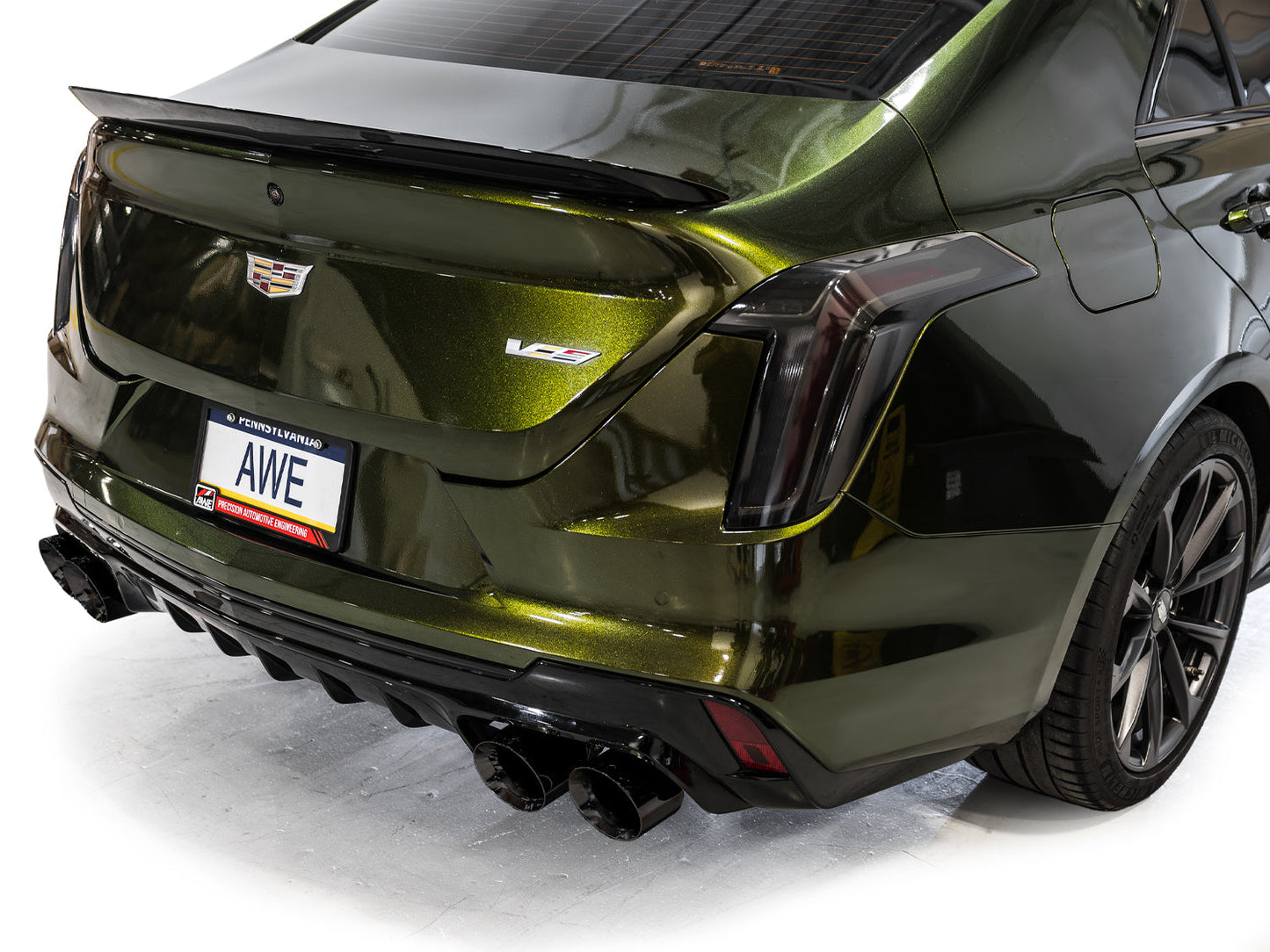 AWE Tuning 2021+ Cadillac CT4-V Blackwing SwitchPath Exhaust - Diamond Black Tips (3025-43436)