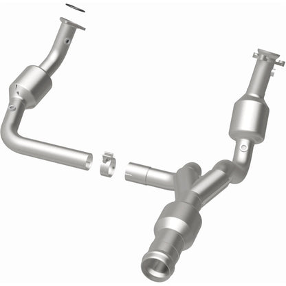 MagnaFlow California Grade CARB Compliant Direct-Fit Catalytic Converter 5582616