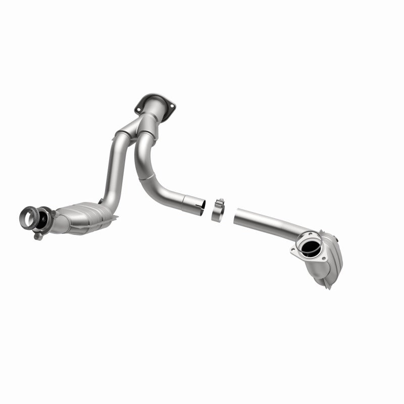 MagnaFlow OEM Catalytic Converter | Escalade 07-10, Silverado 07-13 (49631)