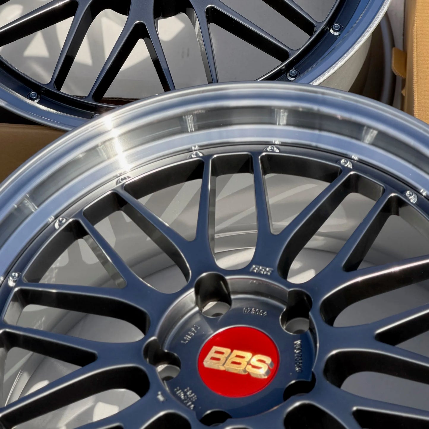 BBS LM 20x9 +42, 21x12 +64 5x130 Diamond Black (SET)