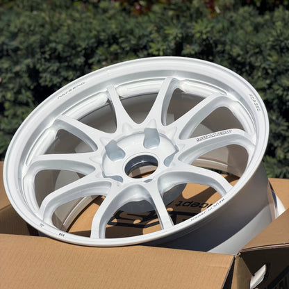 Volk Racing CE28N-Plus 17x10 +44 5x114.3 Dash White (SET)