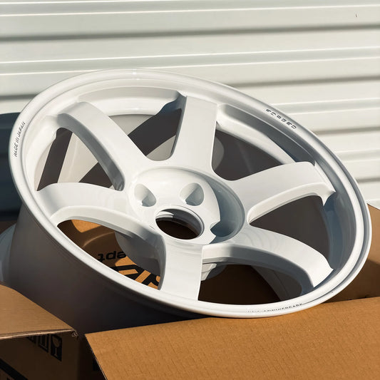 Volk Racing TE37 Saga S-Plus 30th Anniversary Sticker Ver. 17x9 +22 5x114.3 White (SET)