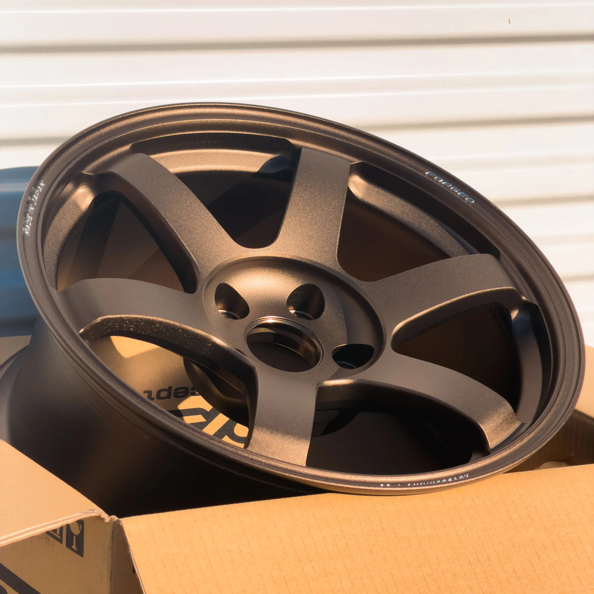 Volk Racing TE37 Saga S-Plus 30th Anniversary Sticker Ver. 17x9 +22 5x114.3 Bronze (SET)