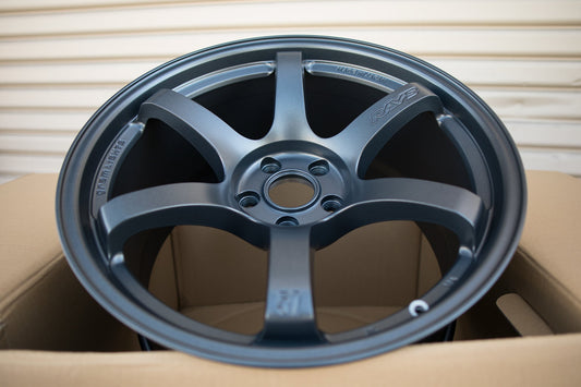 Gram Lights 57DR 19x10.5 +35 5x114.3 Gunblue 2-WheelFlip