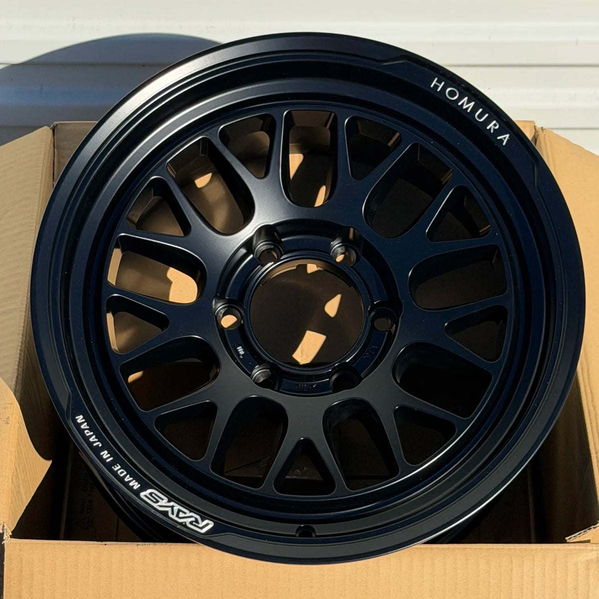 Rays Homura 2x9L-RA 17x8.5 +0 6x139.7 Semigloss Black (SET)