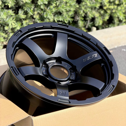 Gram Lights 57DR-X HD 18x9 +20 6x139.7 Semi Gloss Black (SET)