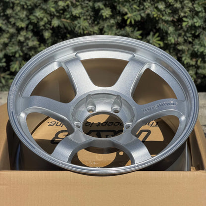 Volk Racing TE37 Large PCD Progressive Model II 18x9 +0 6x139.7 Diamond Silver Wheel