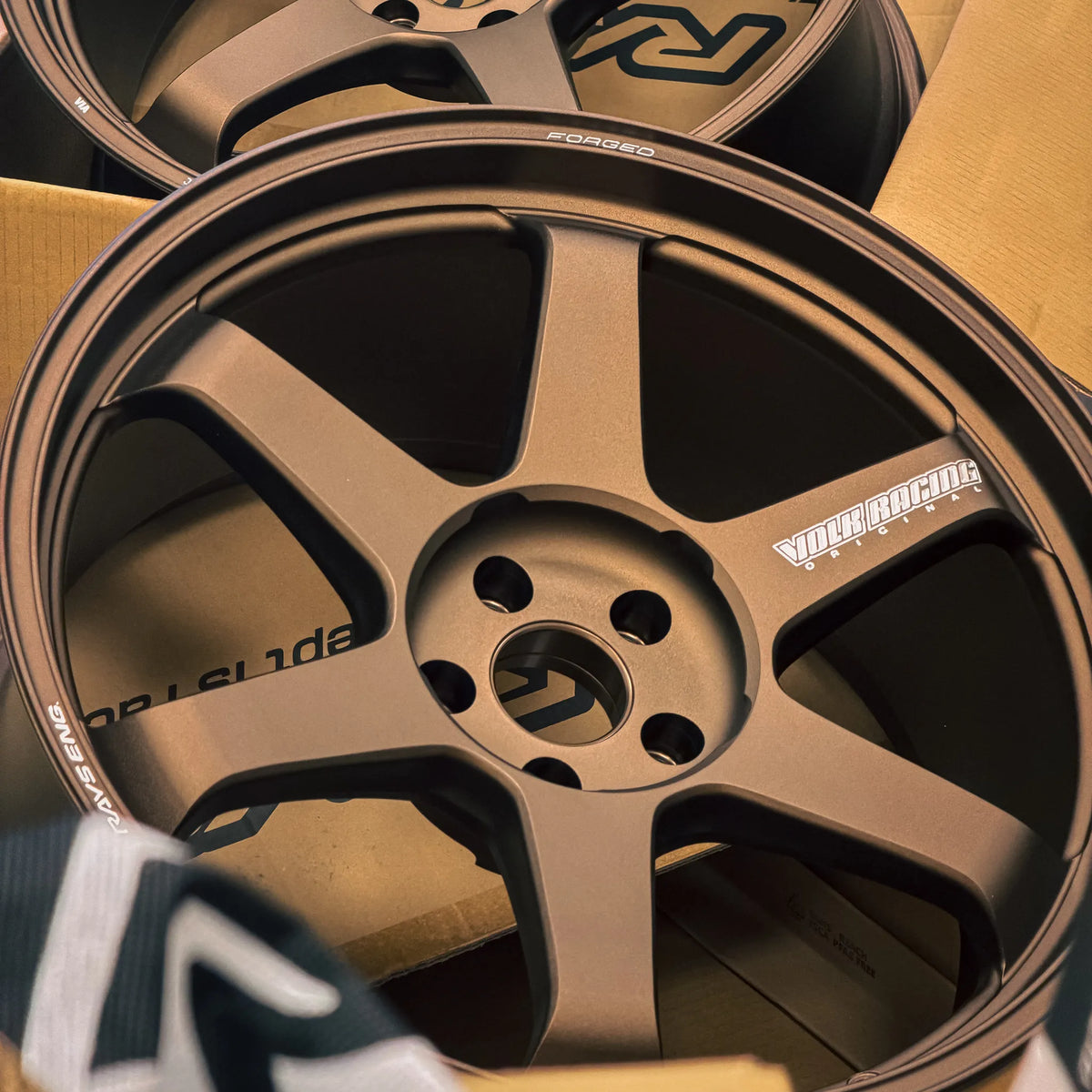 Volk Racing TE37 Ultra M-Spec 20x10 +8, 20x11 +15 5x112 Bronze (SET)