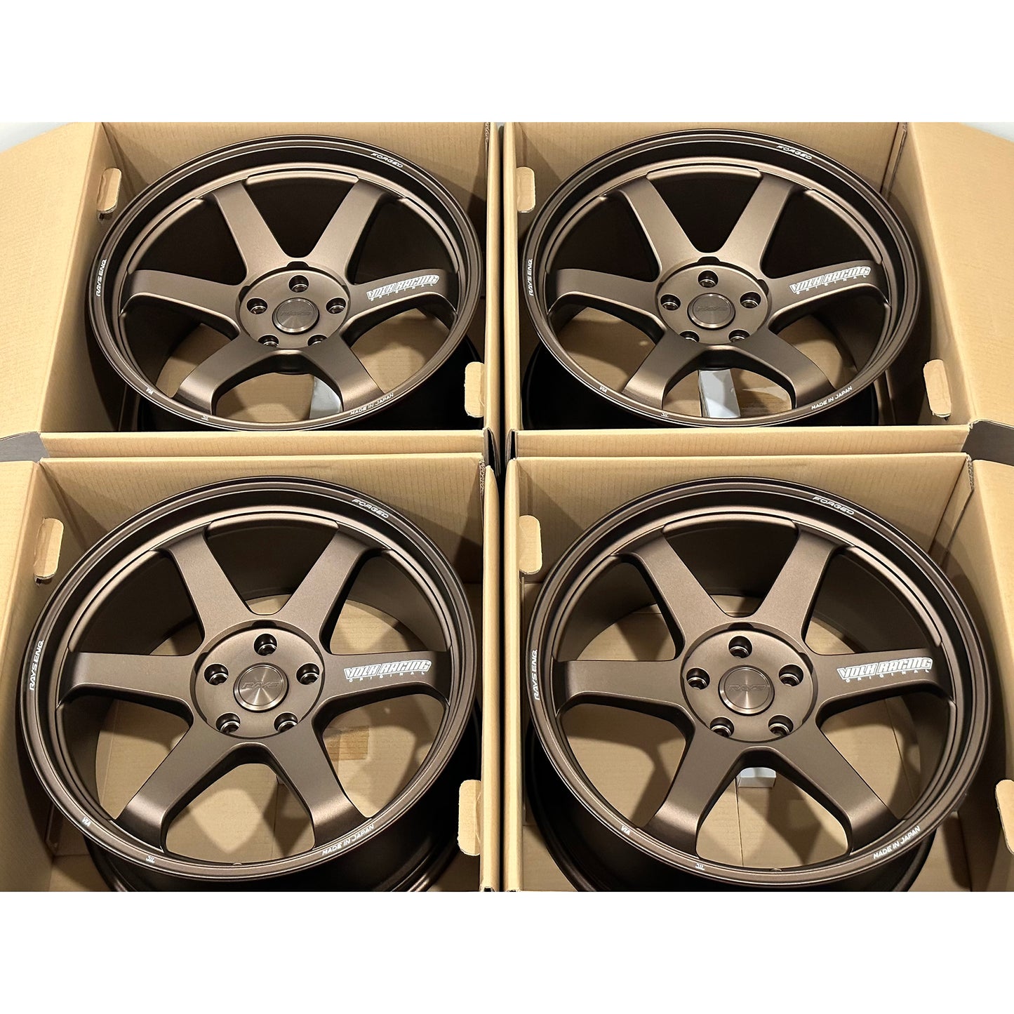 Volk Racing TE37 Ultra M-Spec 20x10 +30, 20x11 +32 5x120 Bronze (SET)