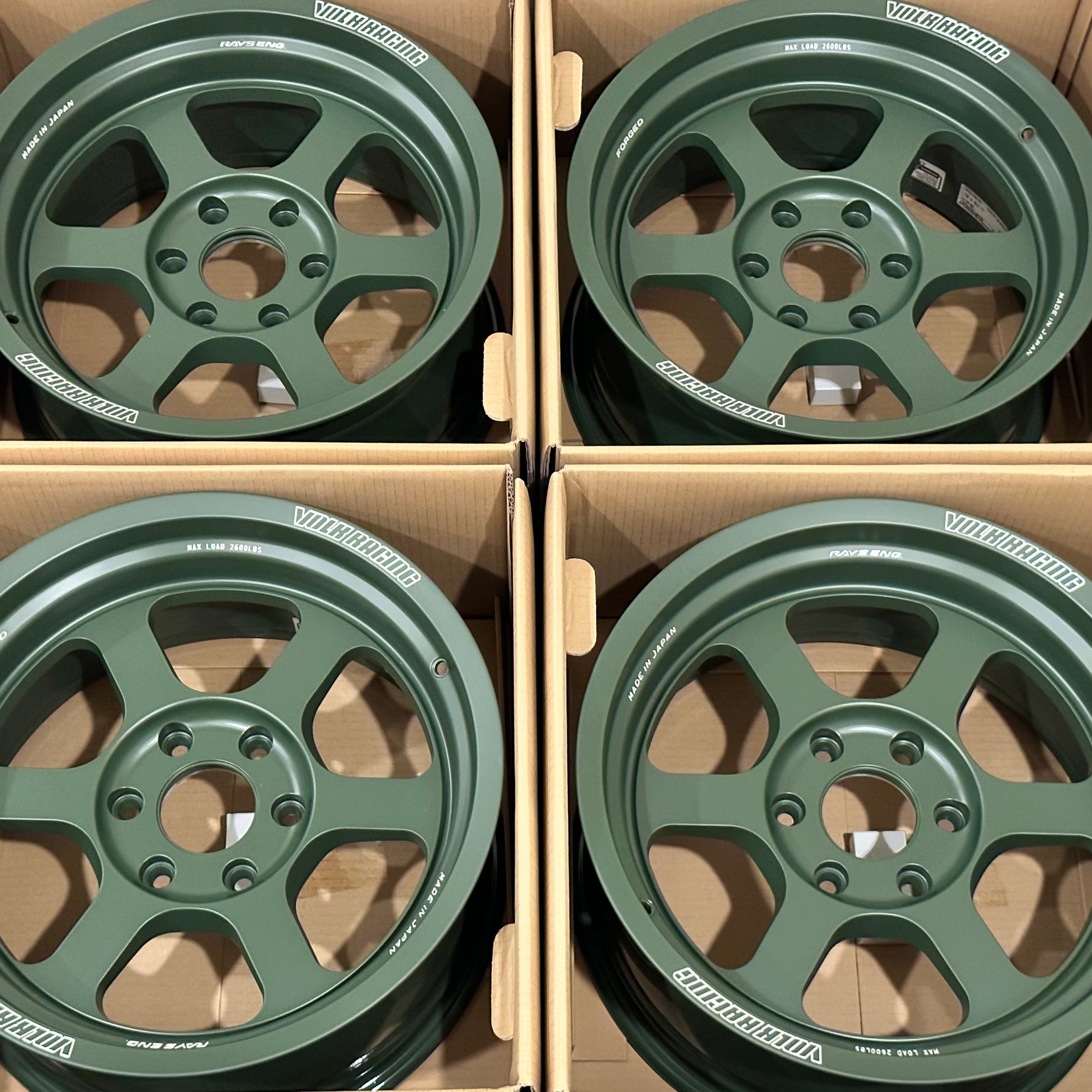Volk Racing TE37XT M-Spec 18x9 +0 6x139.7 Dark Gunmetal (SET)