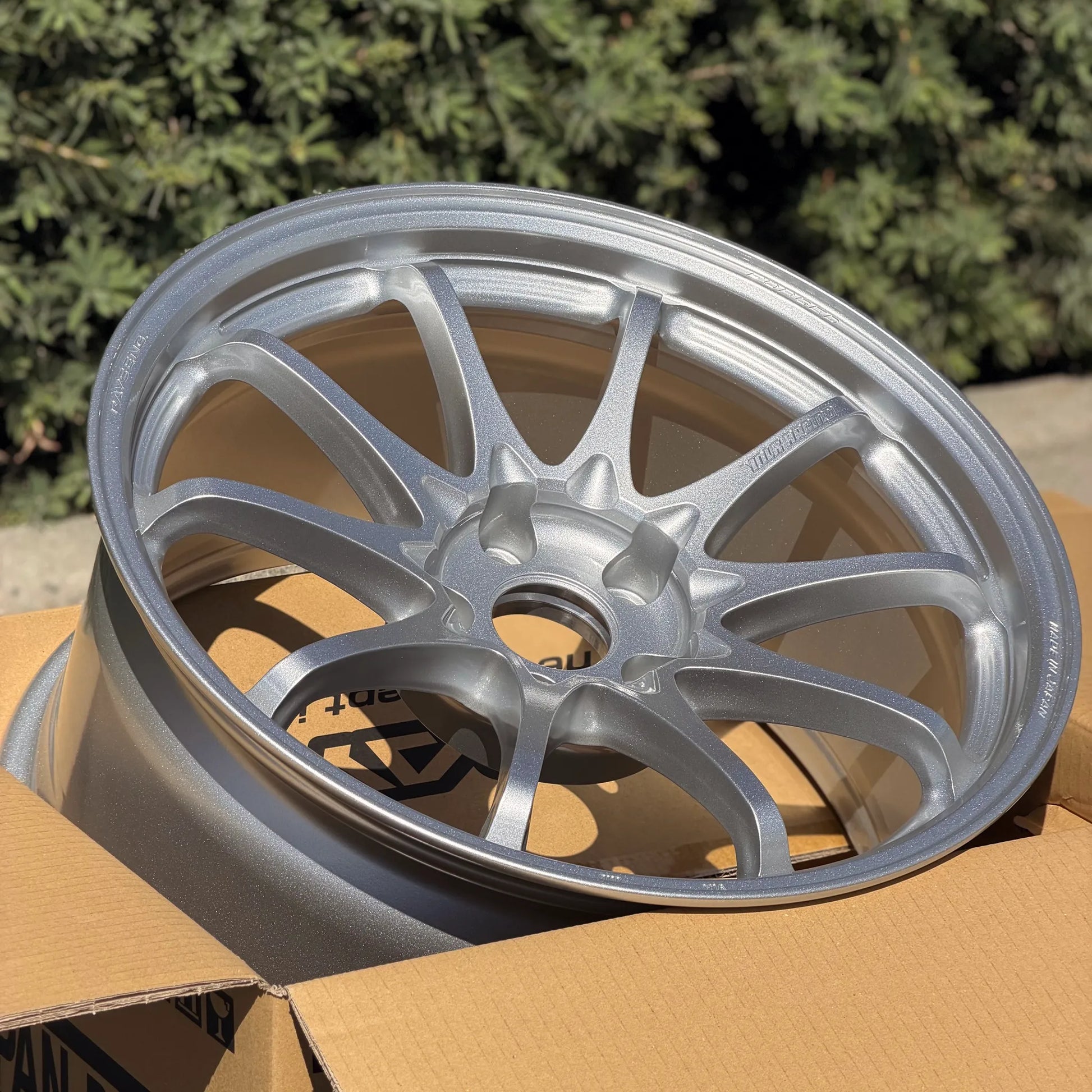 Volk Racing CE28N-Plus 18x9.5 +22 5x114.3 Diamond Silver Wheels