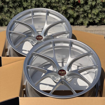 BBS RI-D 20x9.5 +10, 20x10.5 +15 5x112 Diamond Silver (SET)