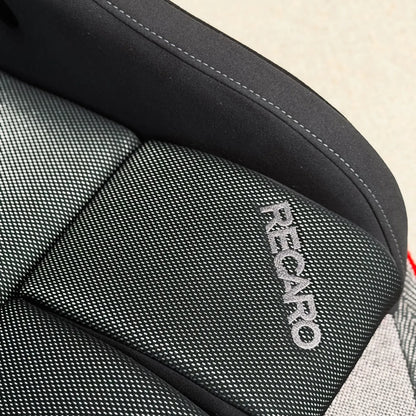 Recaro RSS BK (Standard / FRP) - Kamui Black / Brilliant Mesh Silver
