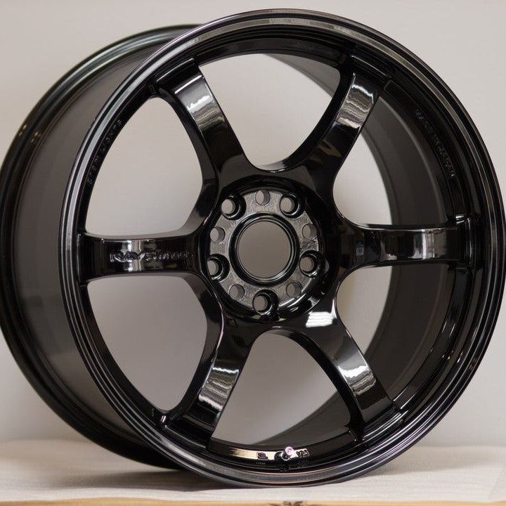 Gram Lights 57DR 18x9.5 +22 5x114.3 Glossy Black
