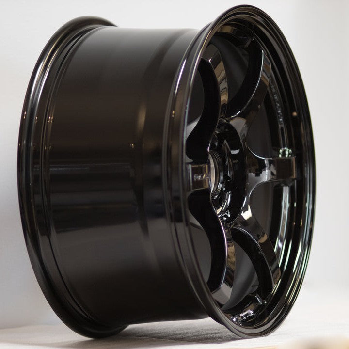 Gram Lights 57DR 18x9.5 +22 5x114.3 Glossy Black
