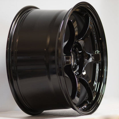 Gram Lights 57DR 18x9.5 +22 5x114.3 Glossy Black