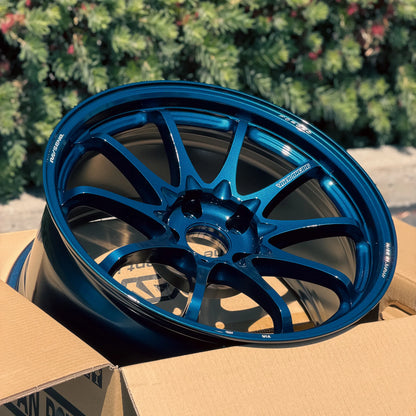 Volk Racing CE28N-Plus 18x9.5 +22 5x114.3 Mag Blue (SET)