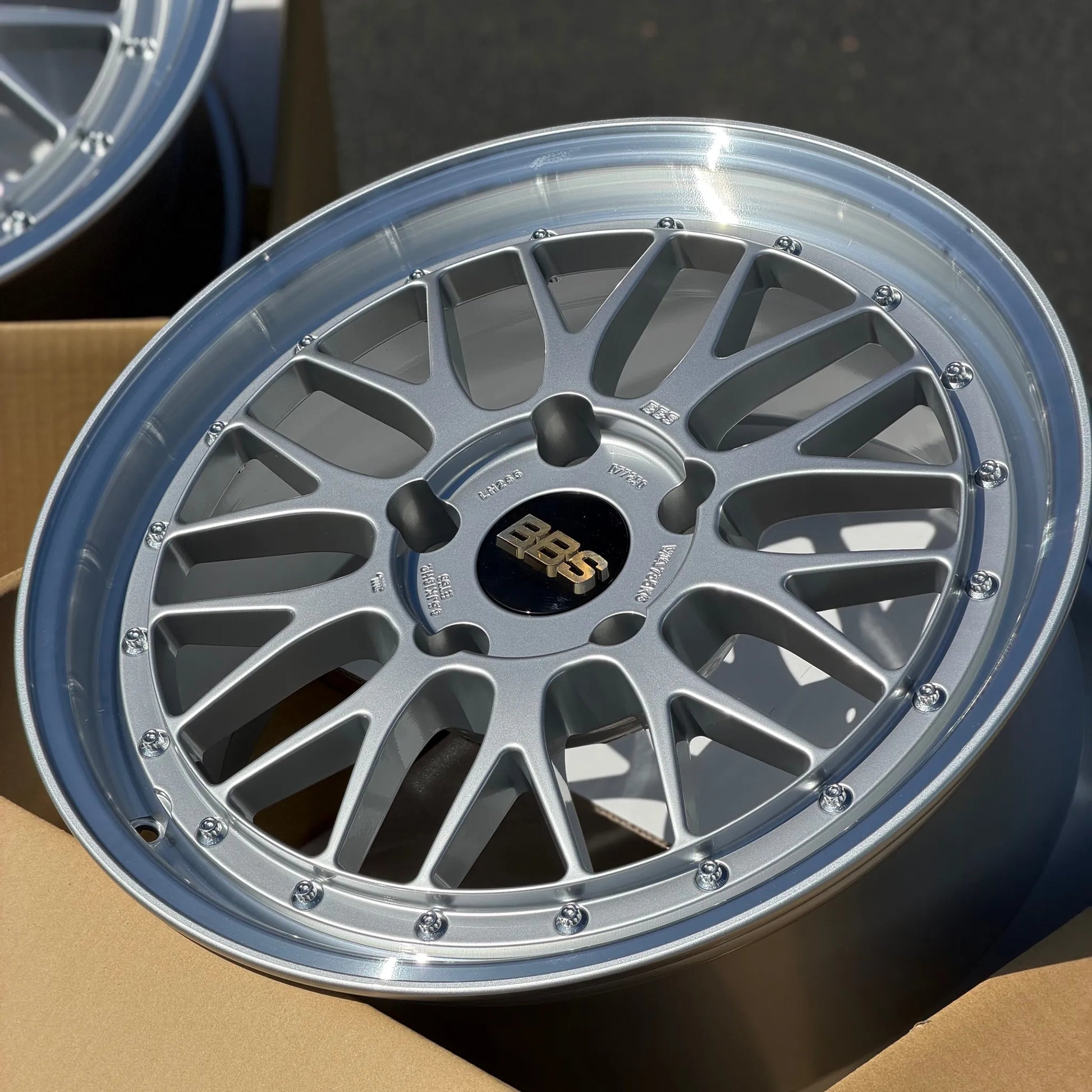 BBS LM 18x8.5 +56 18x10 +65 5x130 Diamond Silver for Porsche 964