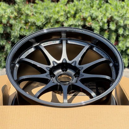 Volk Racing CE28 Club Racer II Black Edition 18x10.5 +22 5x114.3 Diamond Dark Gunmetal (SET)