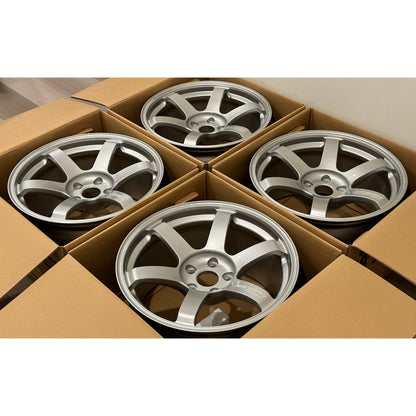 Volk Racing TE37 Saga S-Plus 18x10 +35 5x114.3 Diamond Silver (SET)