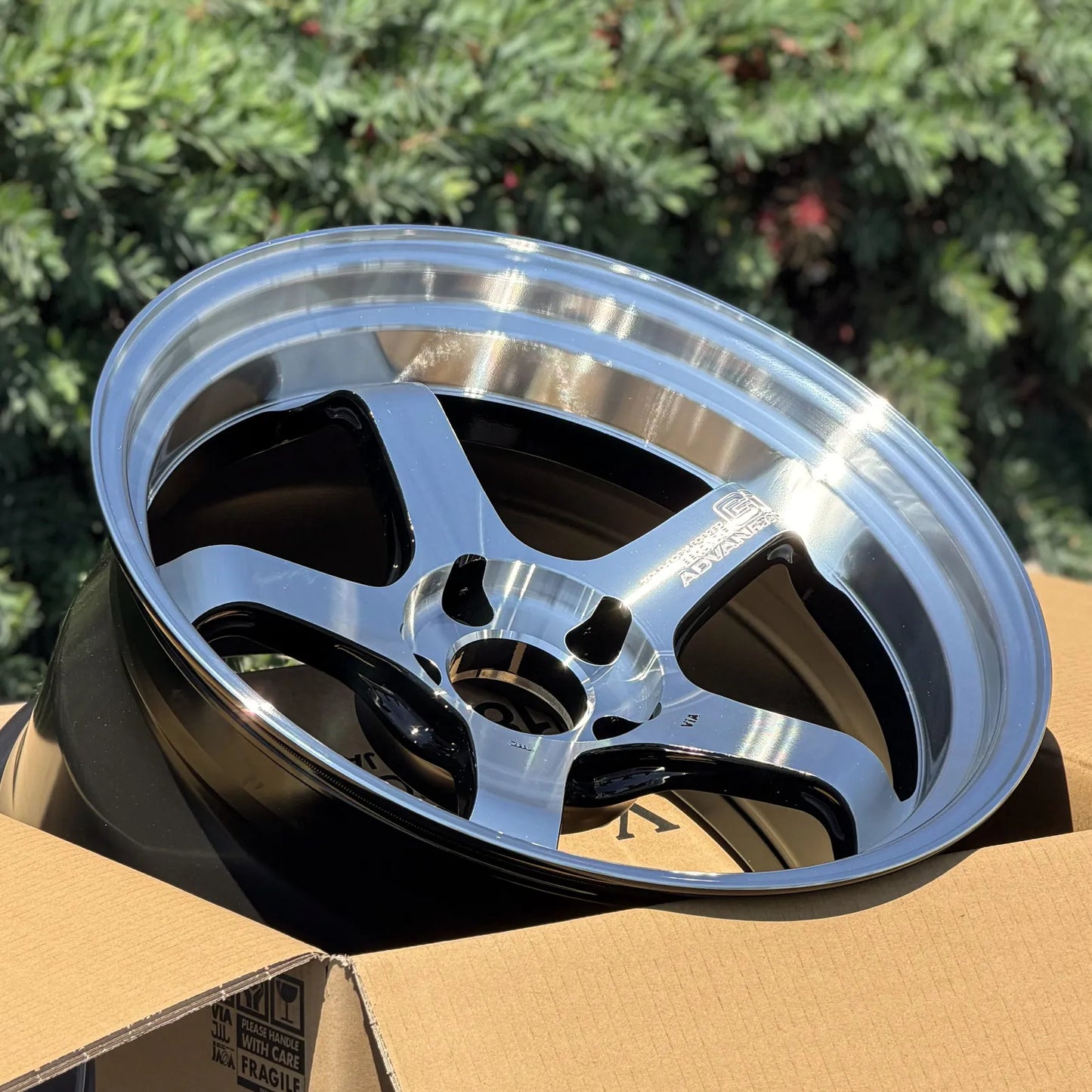 Advan GT Beyond-R 18x10.5 +15 5x114.3 Machining & Diamond Cutting (SET)