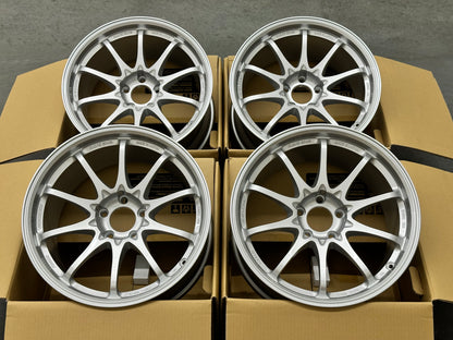 Volk Racing CE28SL 18x9.5 +22 5x114.3 Diamond Silver (SET)