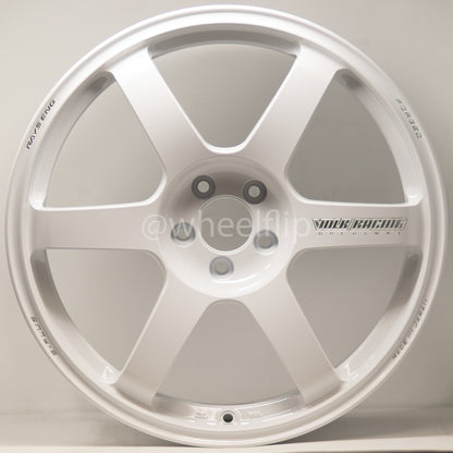 Volk Racing TE37 Saga S-Plus 18x9.5 +38 5x114.3 Dash White (SET)