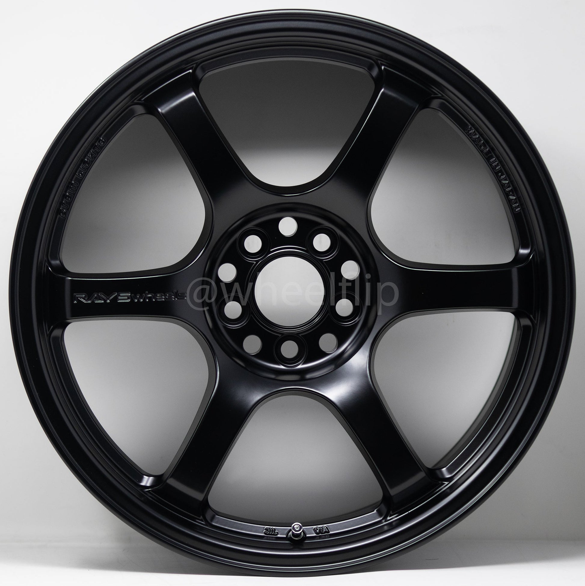 Gram Lights 57DR 17x9 +22 5x114.3 Semi Gloss Black