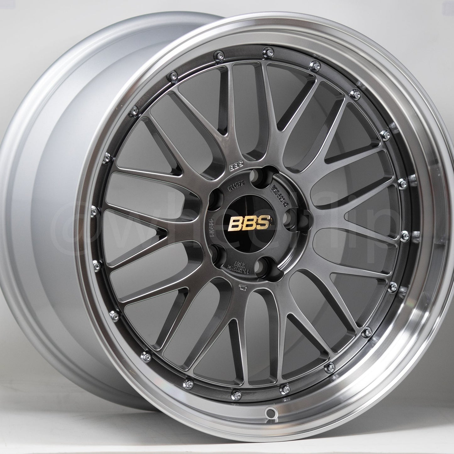 BBS LM 19x9.5 +22, 19x11 +37 5x120 Diamond Black (SET)