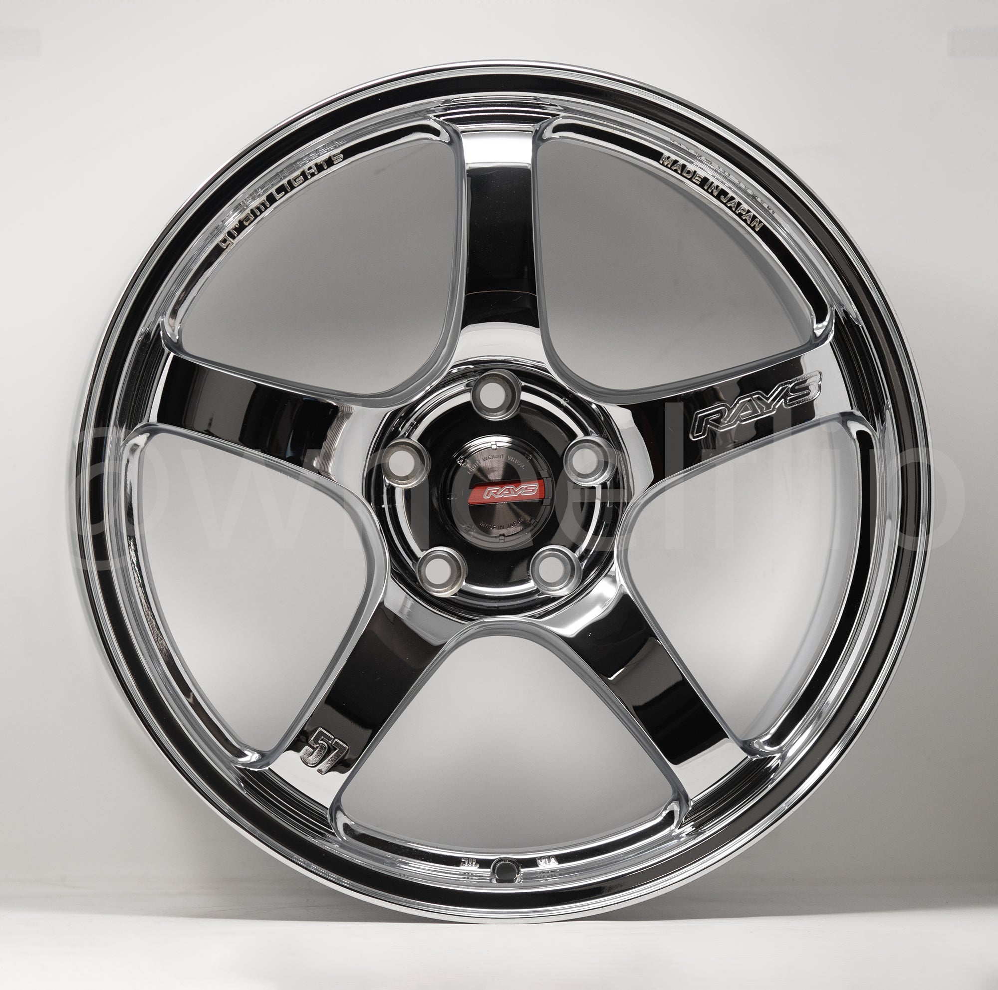 Gram Lights 57CR 18x9.5 +38 5x114.3 Chrome Plating (SET) – WheelFlip