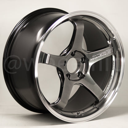 Advan GT Beyond 18x9.5 +45 5x114.3 Machining & Racing Hyper Black (SET)