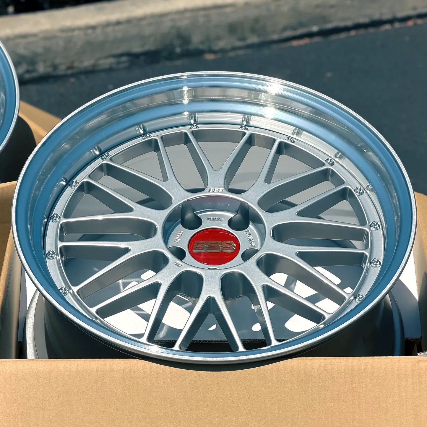 BBS LM 20x9.5 +8, 20x10.5 +15 5x112 Diamond Silver (SET)