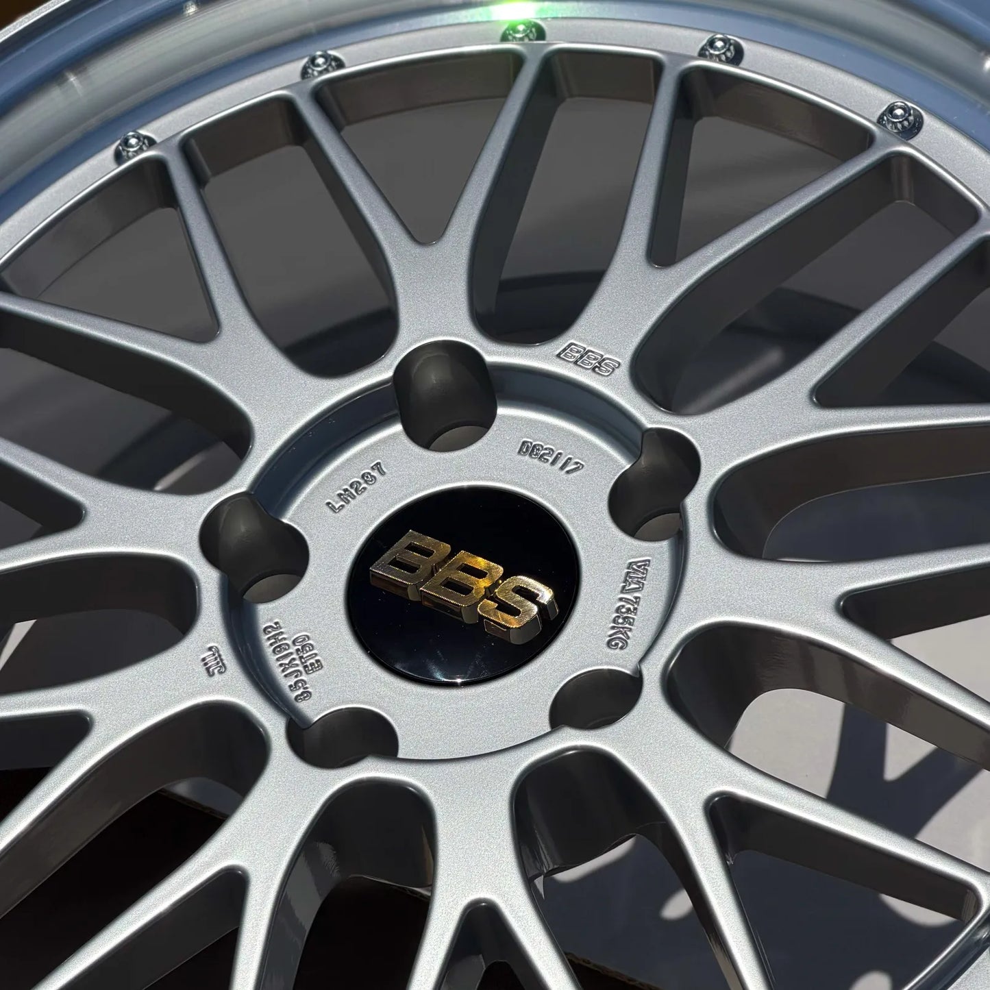 BBS LM 19x8.5 +50, 19x12 +44 5x130 Diamond Silver (SET)