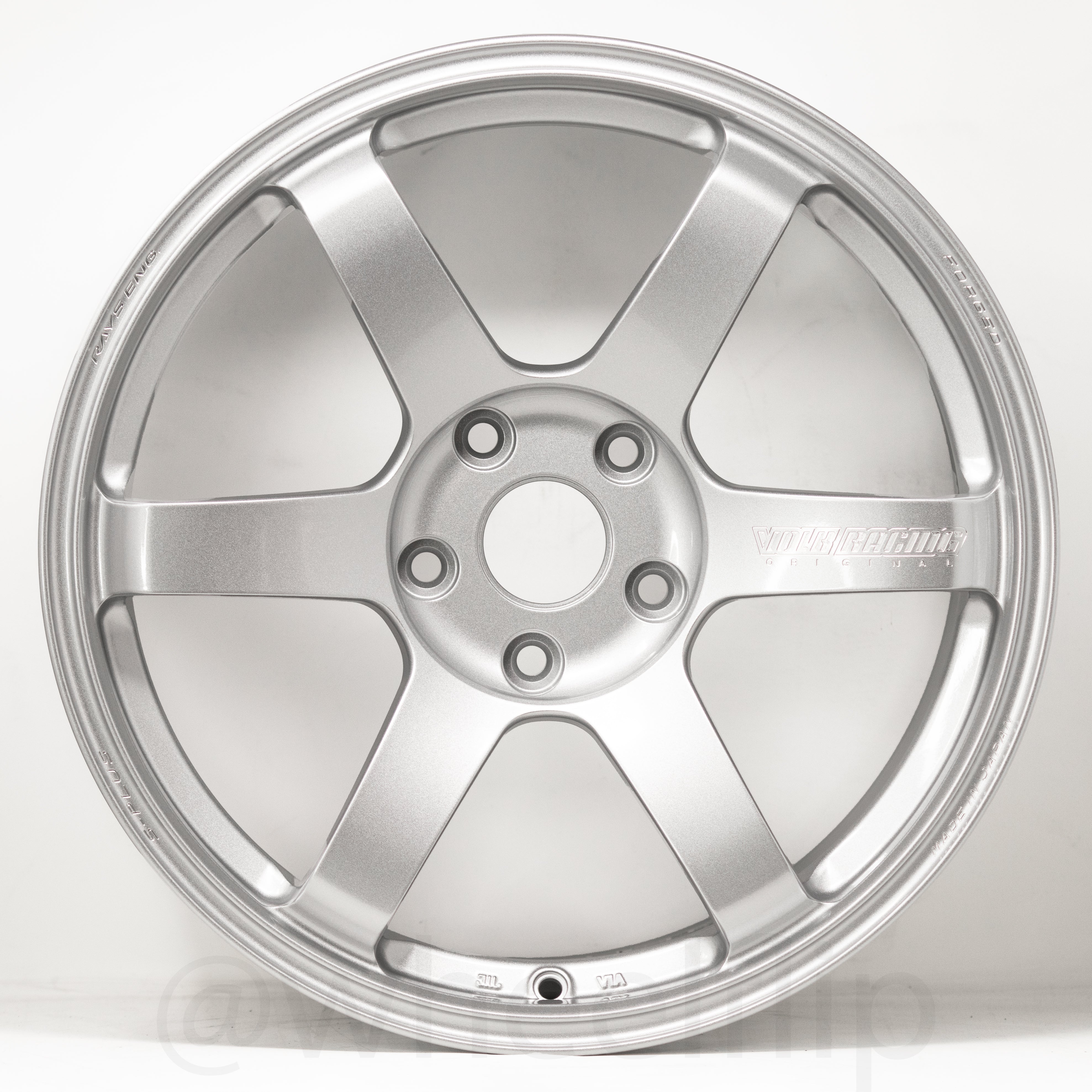 Volk Racing TE37 Saga S-Plus 18x9.5 +22 5x114.3 Diamond
