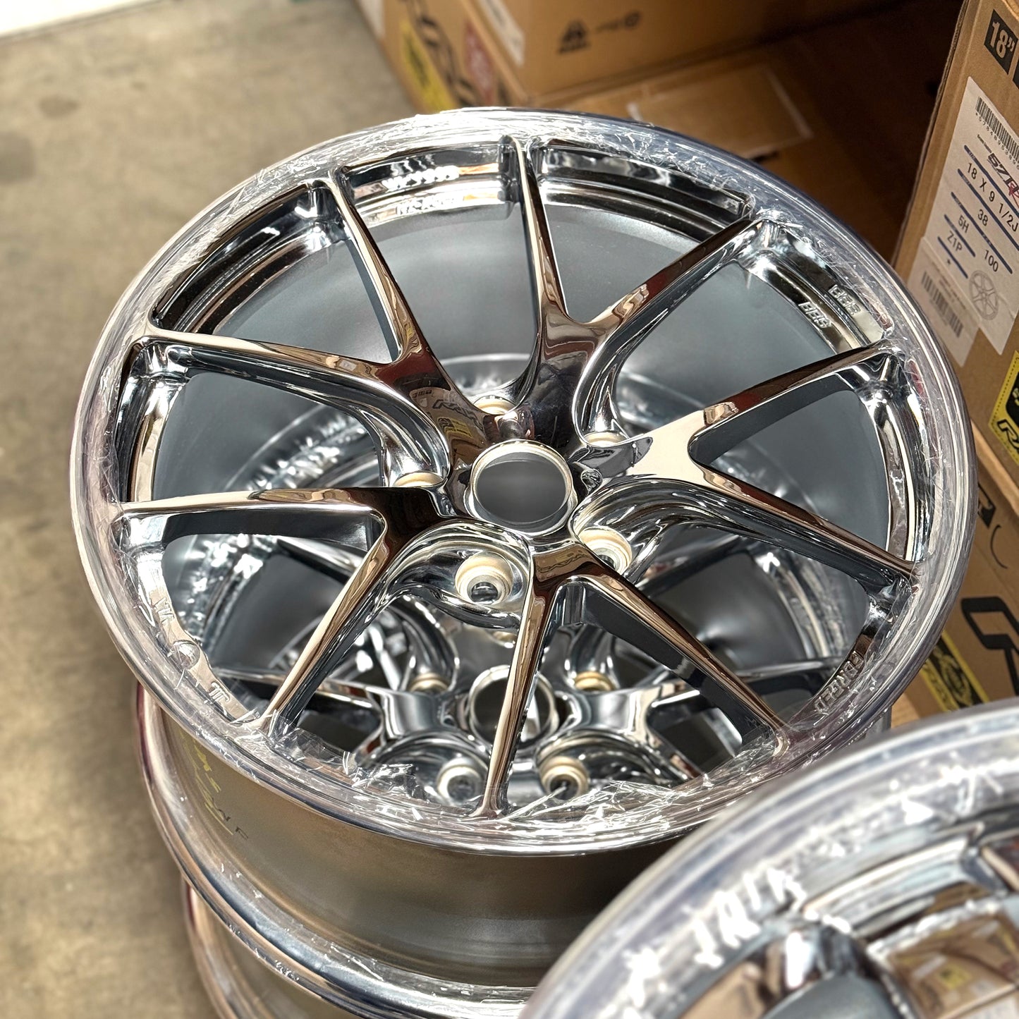 BBS RI-A 18x9.5 +40 5x120 Chrome Plating (SET)