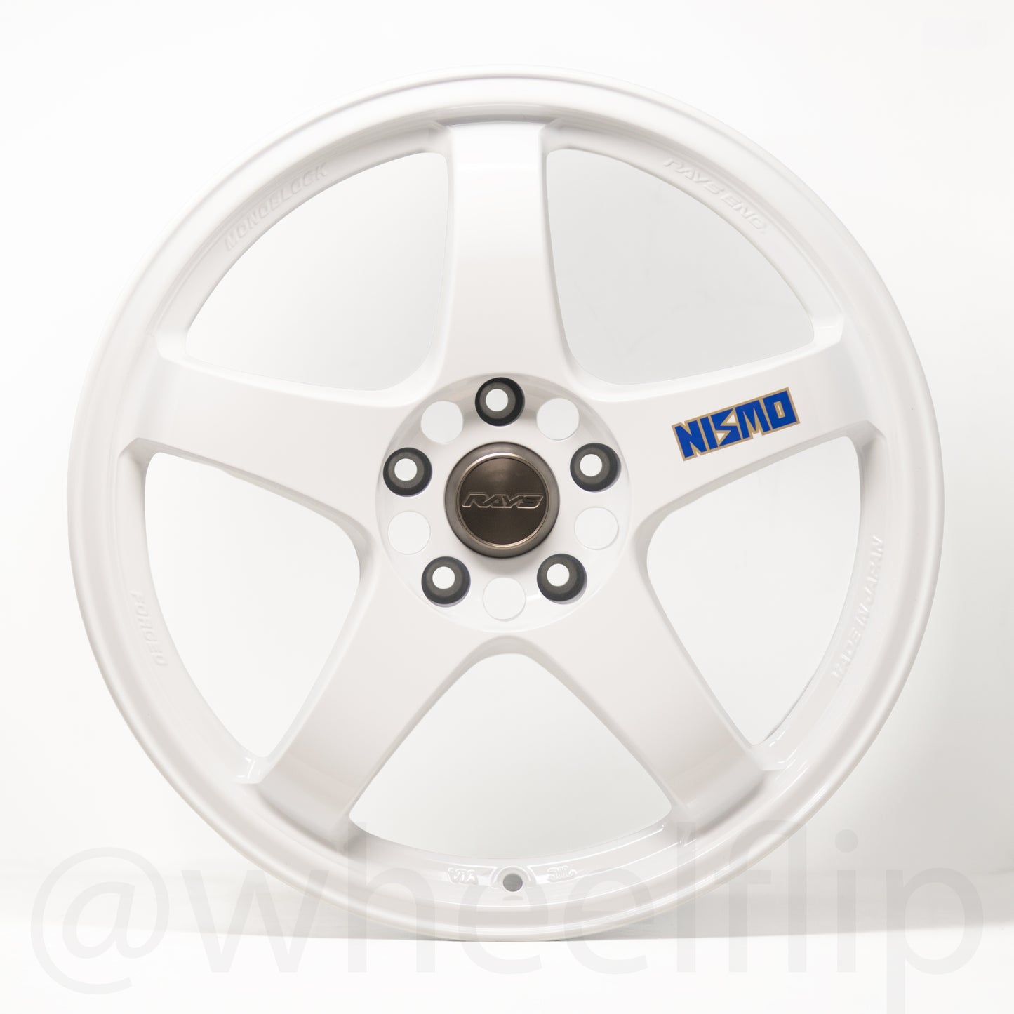Nismo LMGT4 40th Anniversary Limited 18x9.5 +12 5x114.3 White (SET)